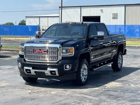 Photos of 2019 GMC Sierra 2500 HD Denali for sale in Alvin, TX at Auto Boutique Texas