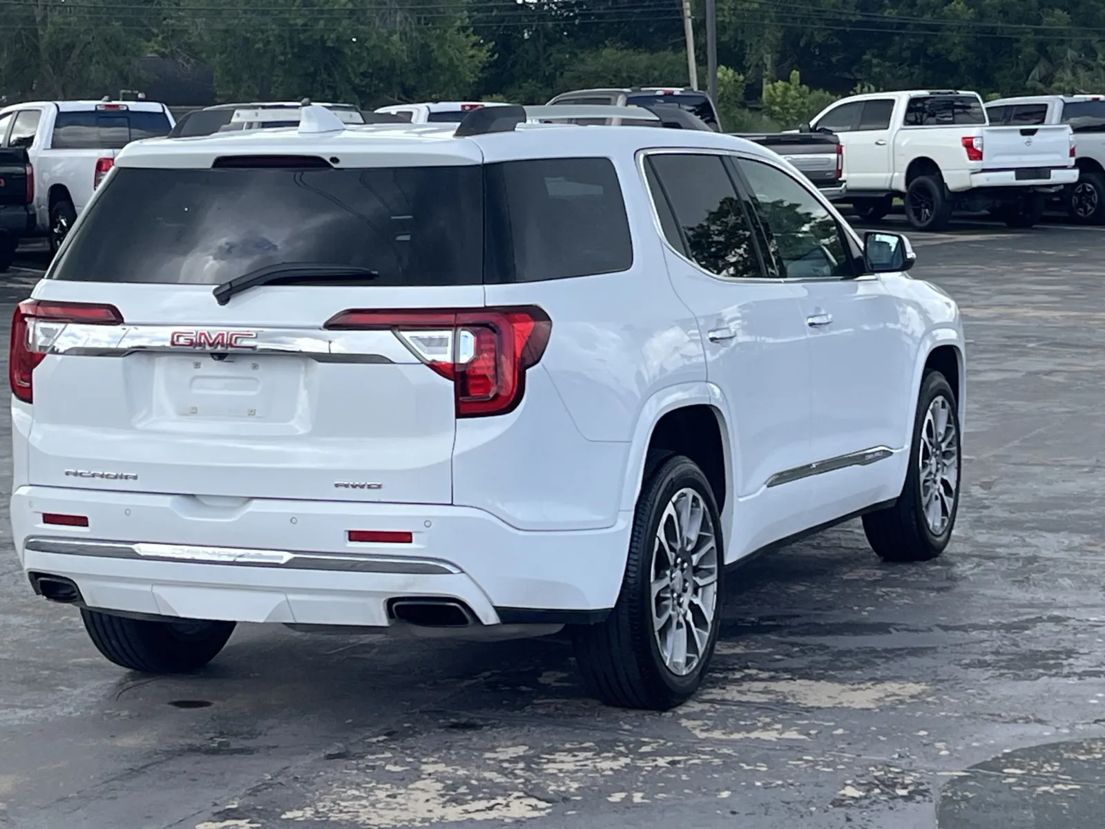GMC Acadia photo 7
