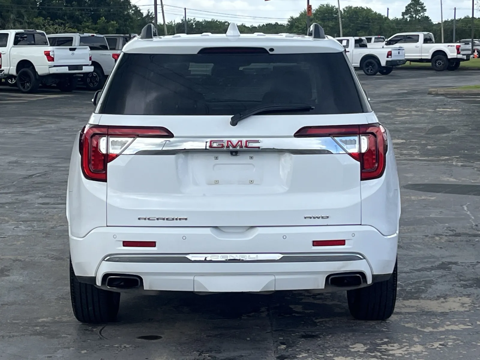 GMC Acadia photo 5