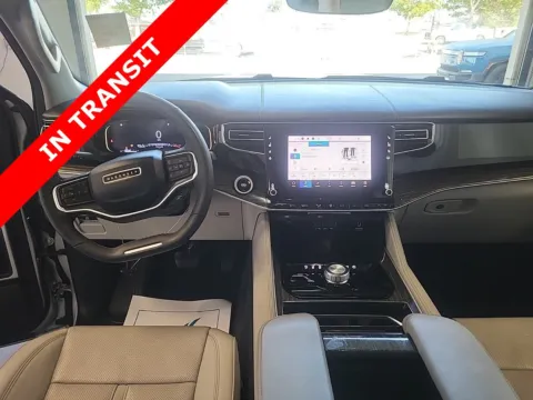 More photos of 2022 Jeep Wagoneer Series II at Auto Boutique Texas, TX