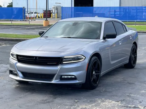 Another view of 2018 Dodge Charger SXT Plus for sale in Alvin, TX at Auto Boutique Texas