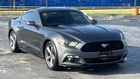 Gray 2016 FORD MUSTANG V6 for sale in Alvin, TX