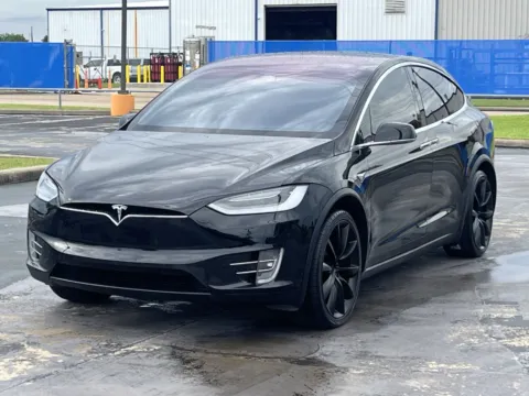 Another view of 2020 Tesla Model X Long Range Plus for sale in Alvin, TX at Auto Boutique Texas