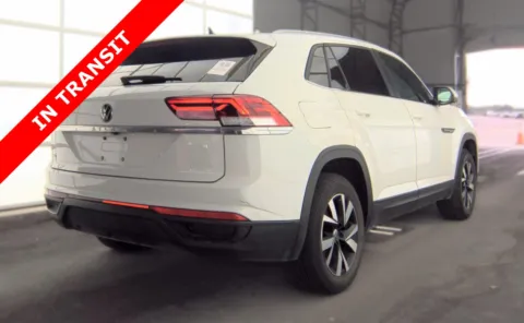More photos of 2022 Volkswagen Atlas Cross Sport 2.0T SE at Auto Boutique Texas, TX