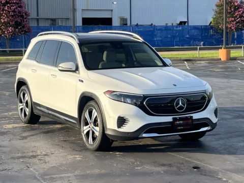 Photos of 2022 Mercedes-Benz EQB 300 for sale in Alvin, TX at Auto Boutique Texas