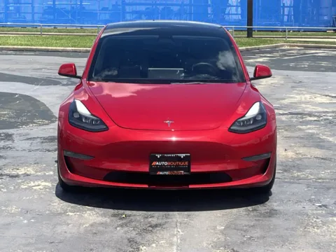 More photos of 2022 Tesla Model 3 Long Range at Auto Boutique Texas, TX