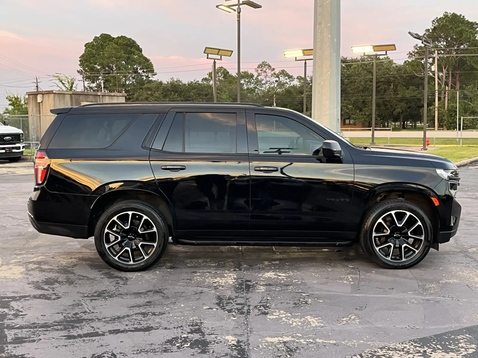 Chevrolet Tahoe photo 12
