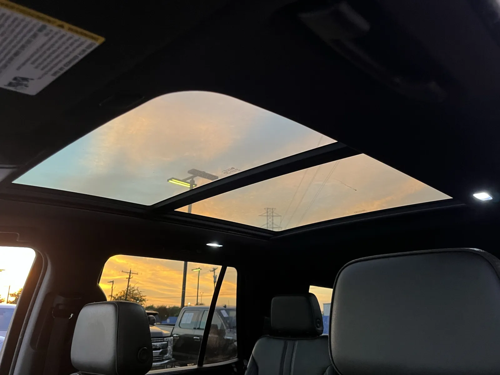 Chevrolet Tahoe photo 8