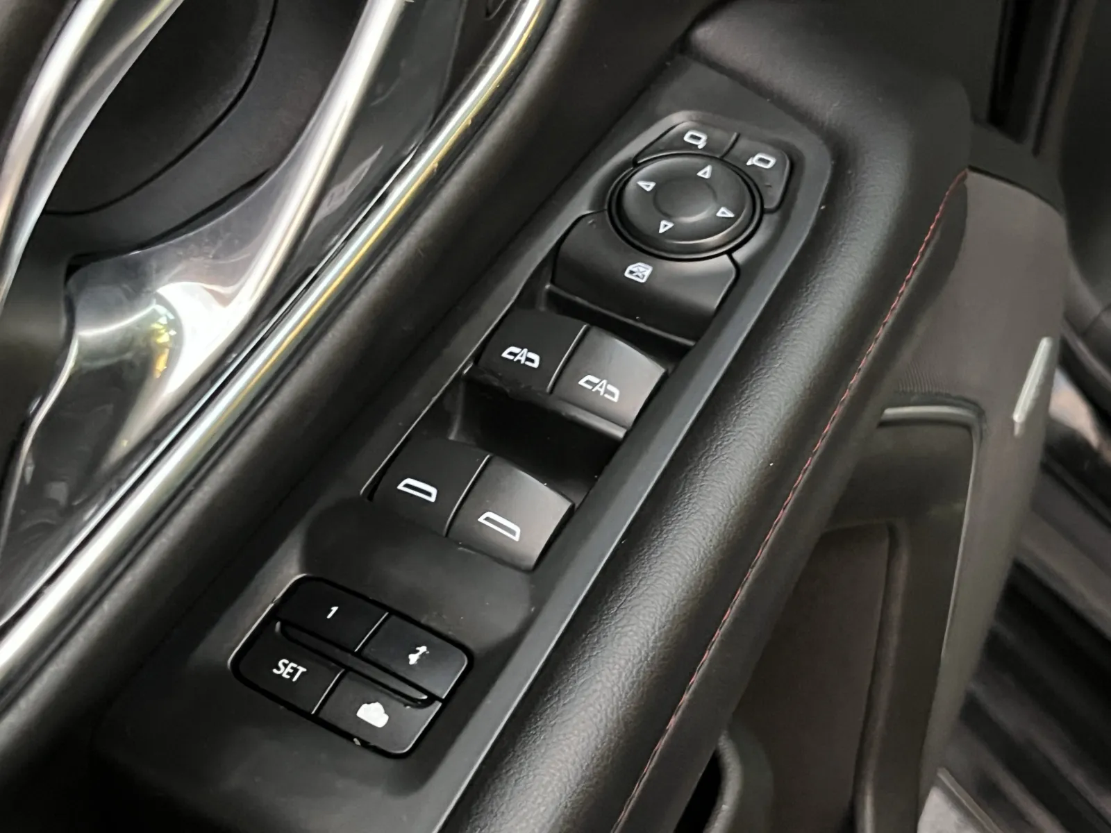 Chevrolet Tahoe photo 23