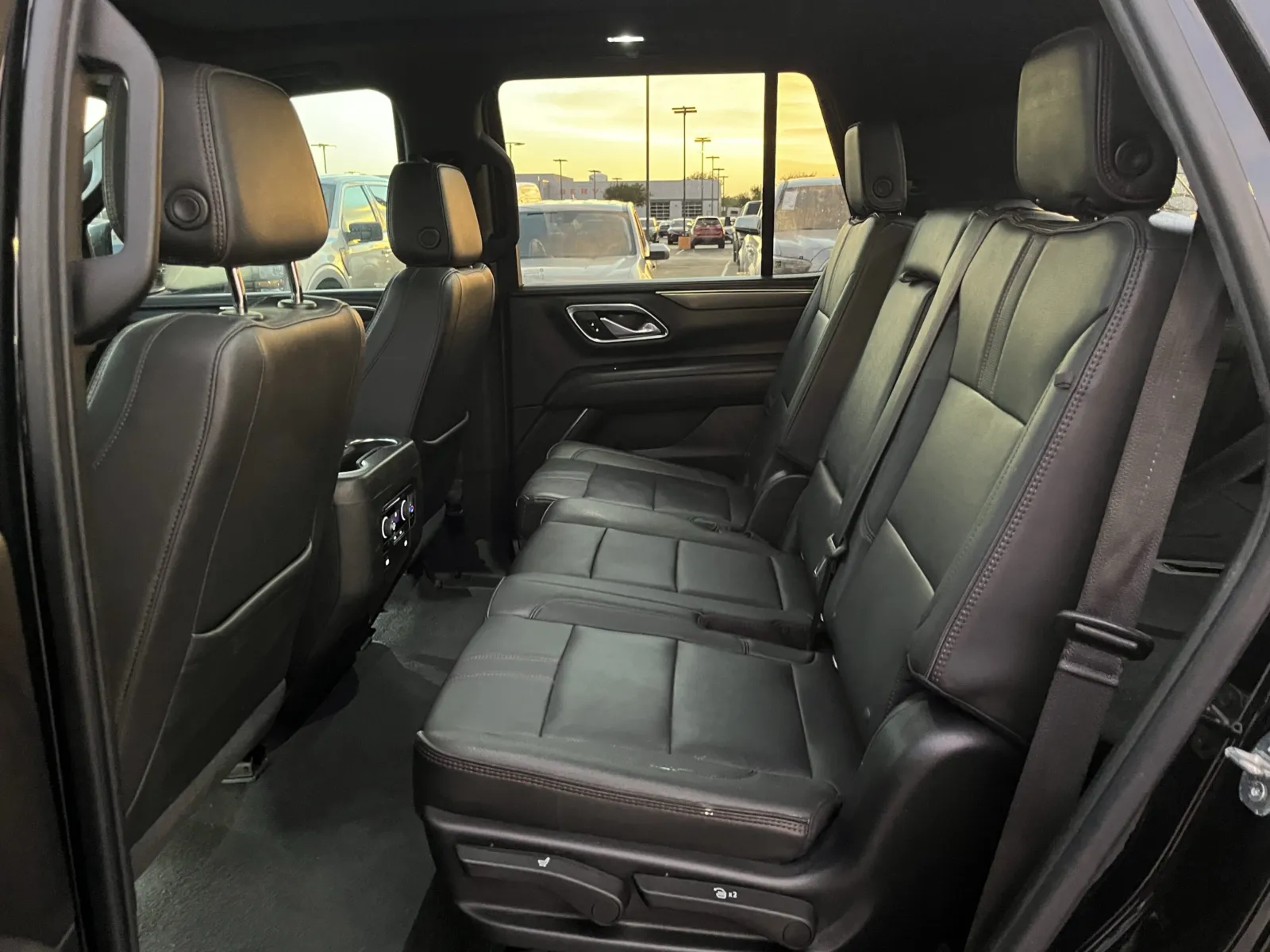 Chevrolet Tahoe photo 28