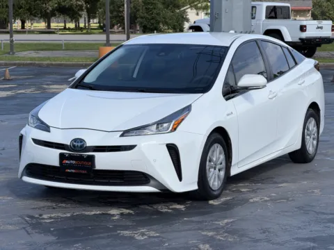 Another view of 2020 Toyota Prius LE for sale in Alvin, TX at Auto Boutique Texas