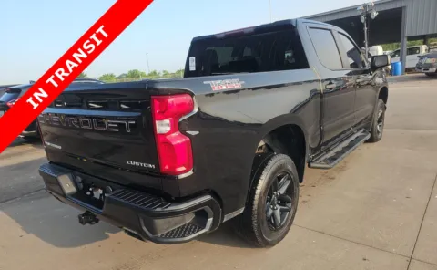 Another view of 2021 Chevrolet Silverado 1500 Custom Trail Boss for sale in Alvin, TX at Auto Boutique Texas