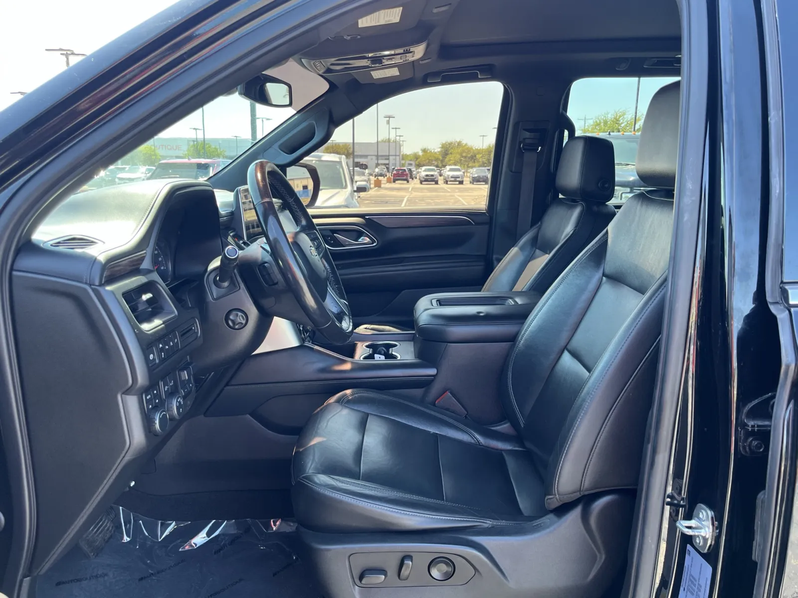 Chevrolet Tahoe photo 31