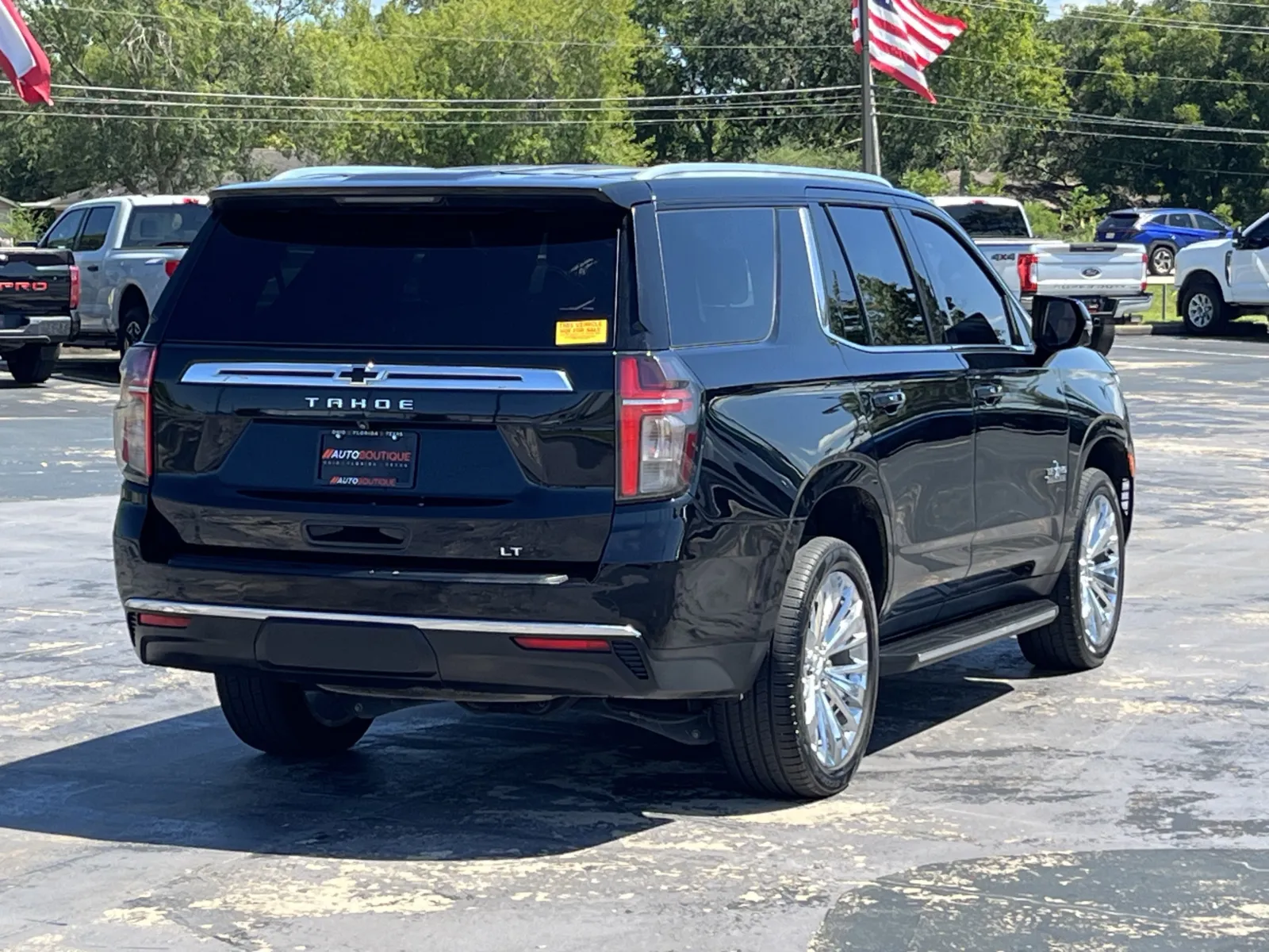 Chevrolet Tahoe photo 12