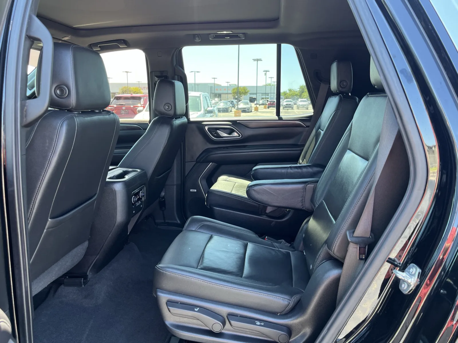 Chevrolet Tahoe photo 33