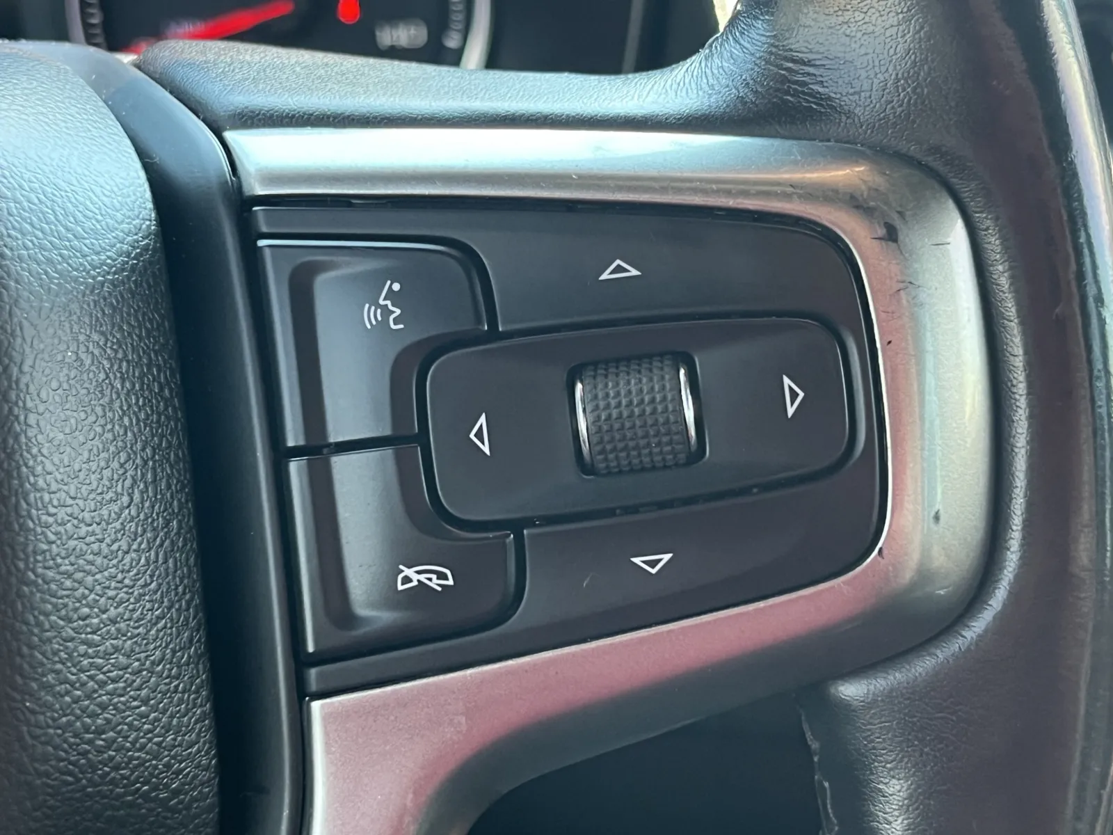 Chevrolet Tahoe photo 22