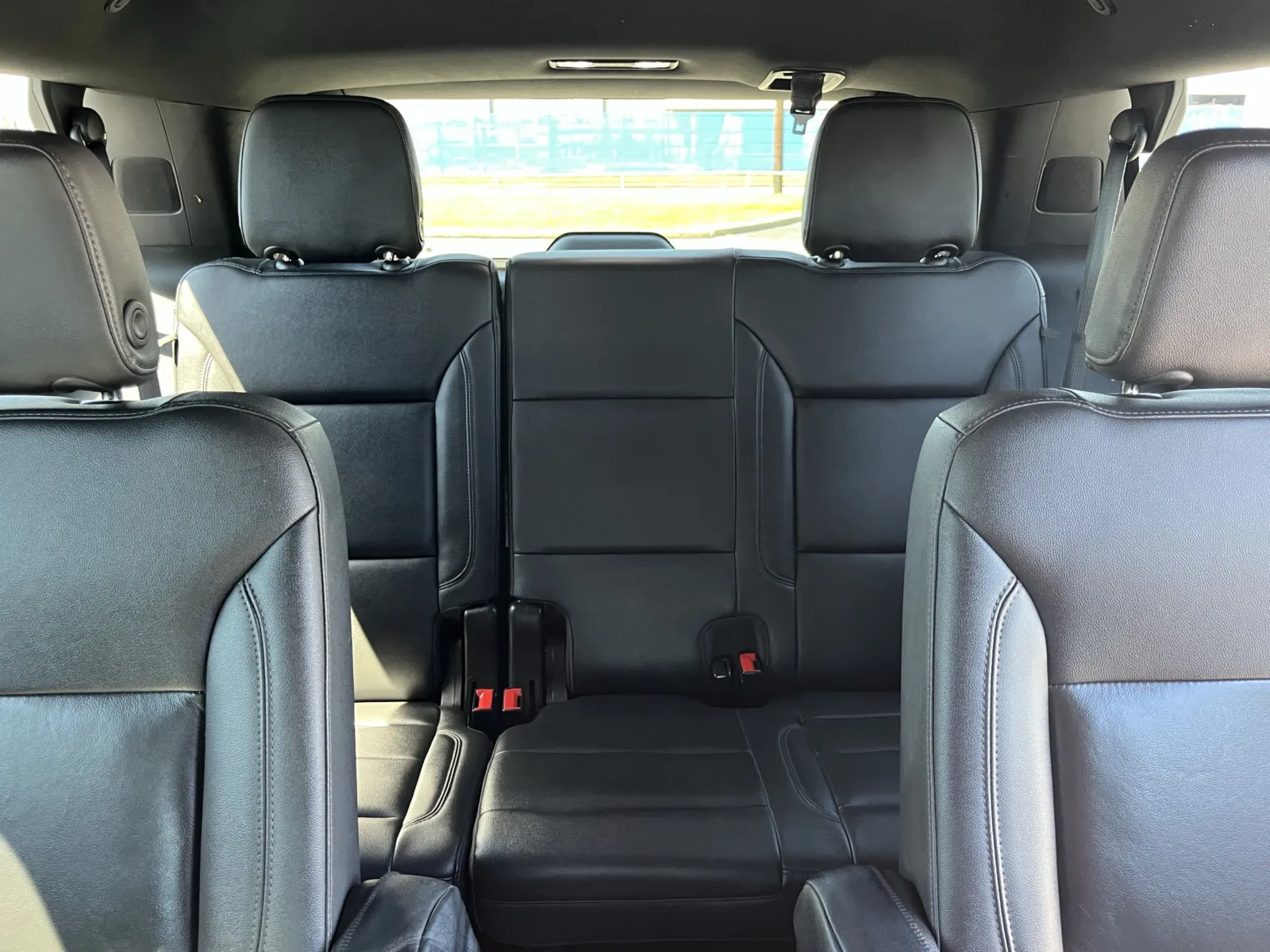 Chevrolet Tahoe photo 34