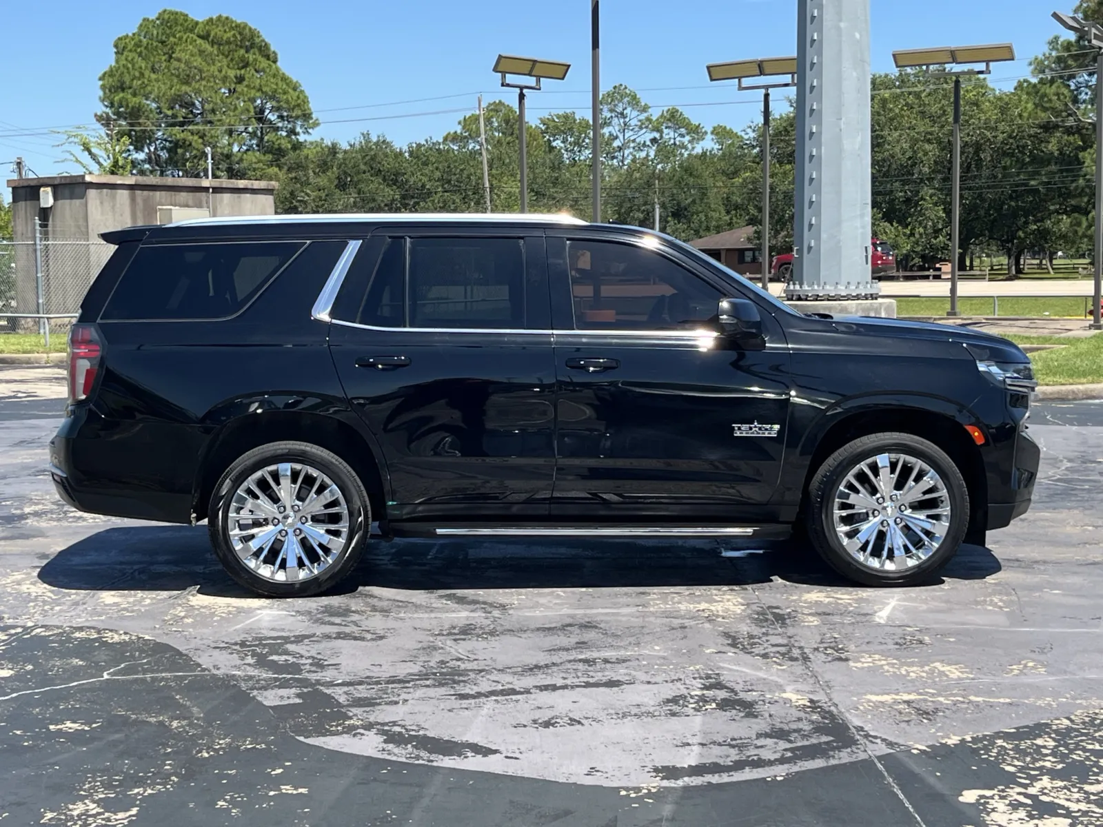 Chevrolet Tahoe photo 13
