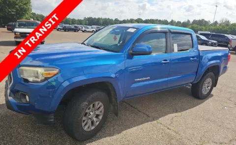 Blue 2017 Toyota Tacoma SR5 for sale in Alvin, TX