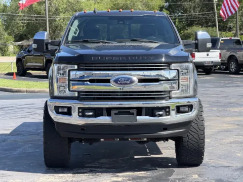 More photos of 2019 Ford Super Duty F-250 SRW LARIAT at Auto Boutique Texas, TX