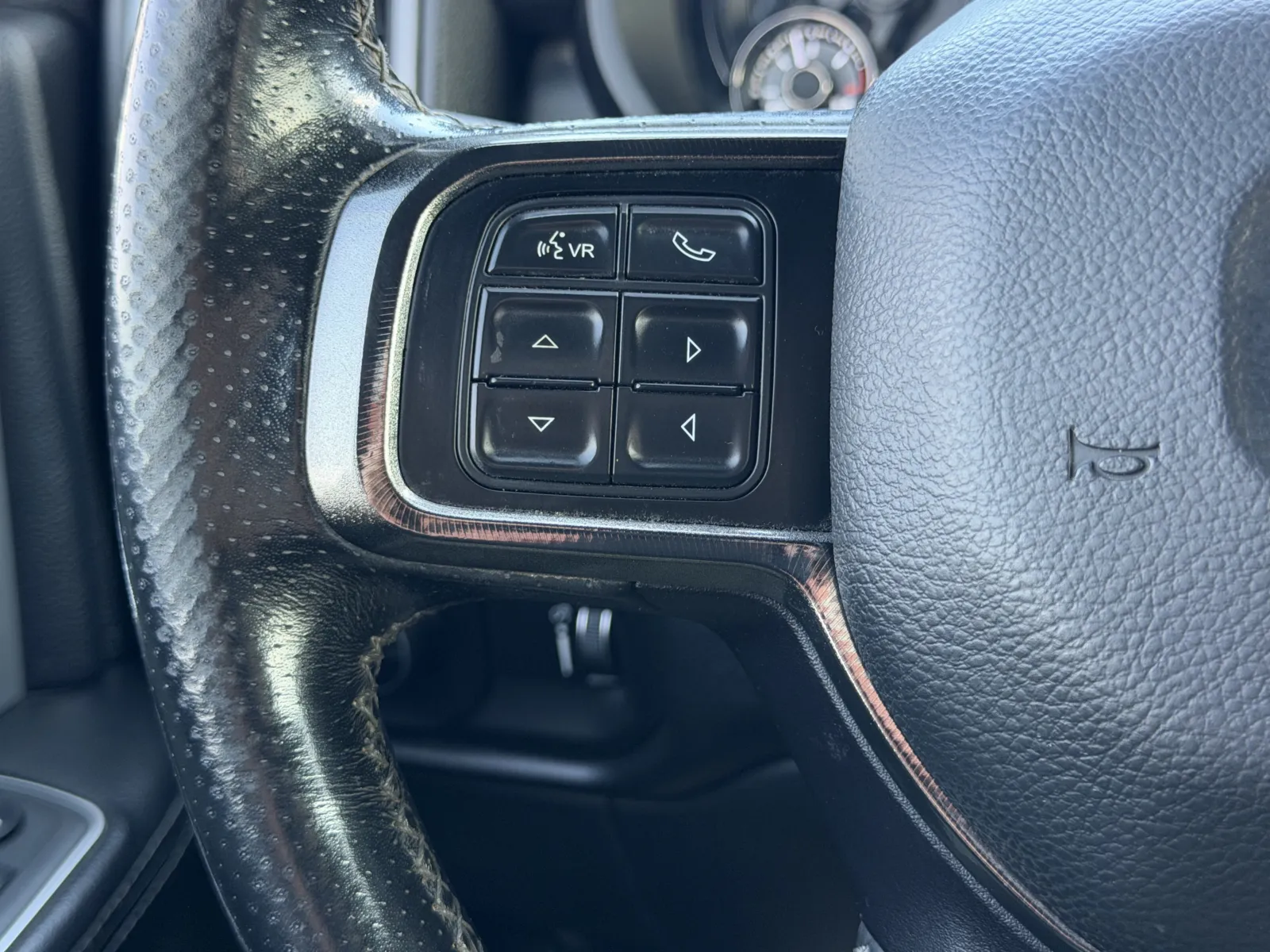 Ram 2500 photo 15