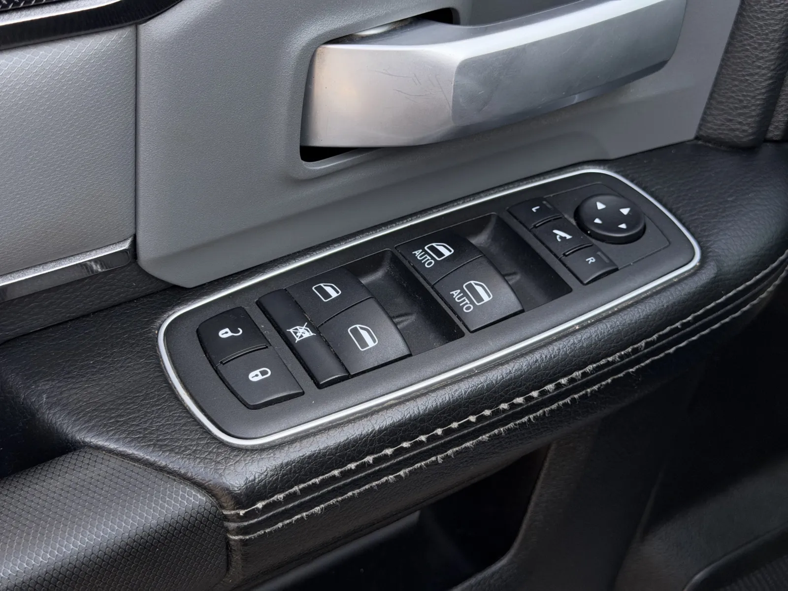Ram 2500 photo 21