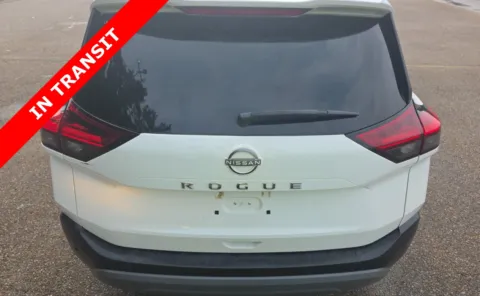 More photos of 2022 Nissan Rogue S at Auto Boutique Texas, TX