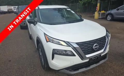 White 2022 Nissan Rogue S for sale in Alvin, TX