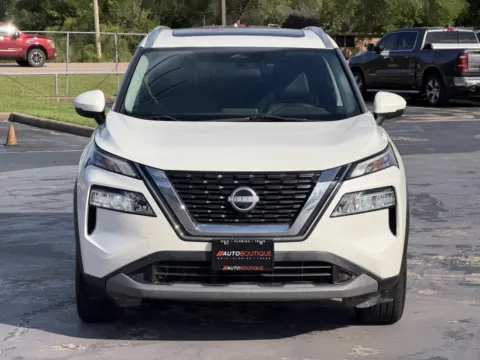 More photos of 2022 Nissan Rogue SV at Auto Boutique Texas, TX