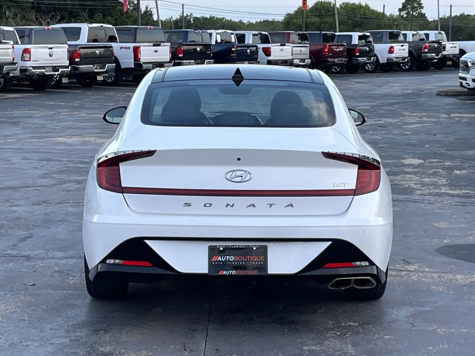 Hyundai Sonata photo 7