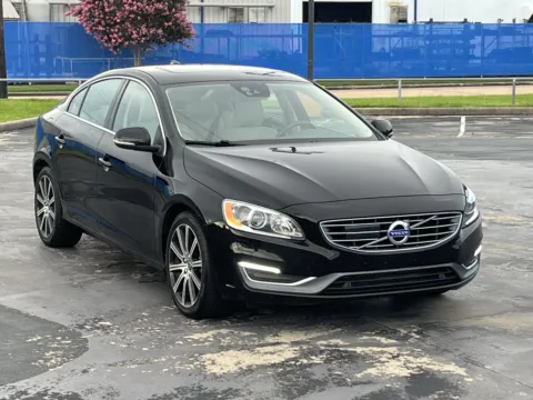 Photos of 2017 Volvo S60 Inscription Platinum for sale in Alvin, TX at Auto Boutique Texas
