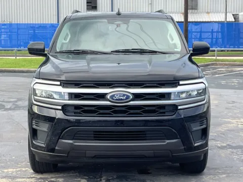 More photos of 2022 Ford Expedition Max XLT at Auto Boutique Texas, TX