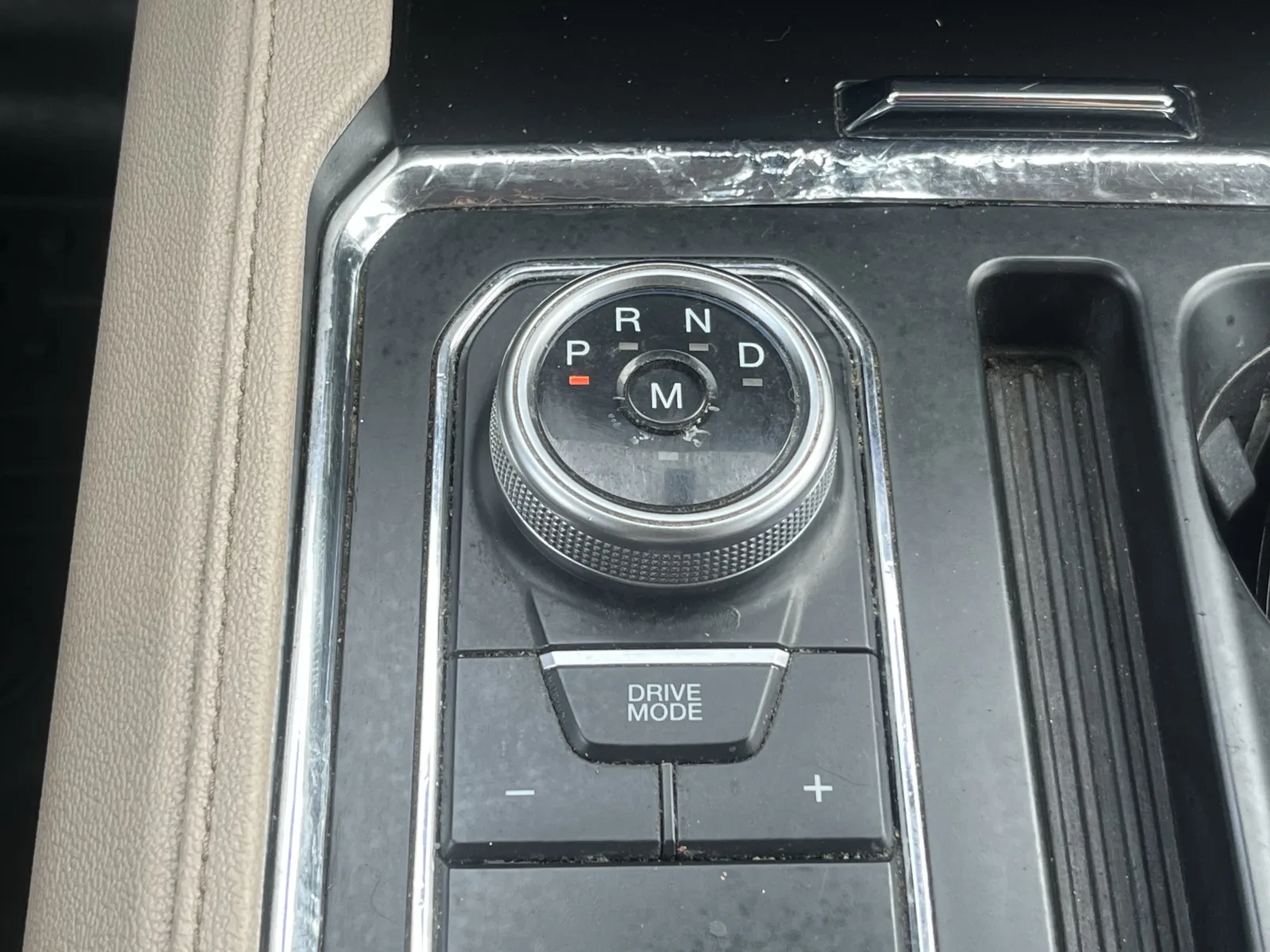 Ford Expedition MAX photo 19
