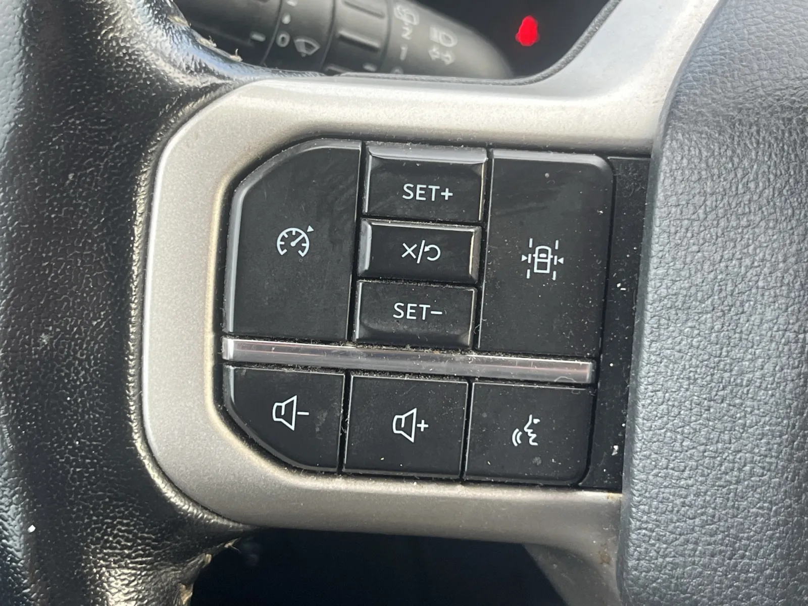 Ford Expedition MAX photo 16
