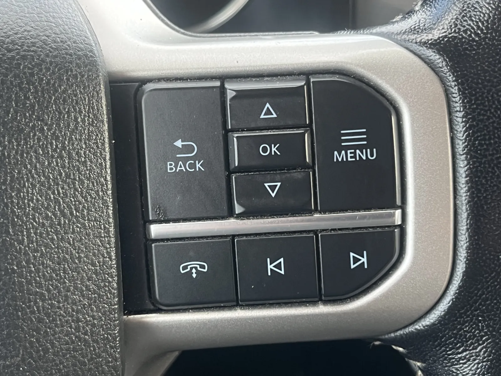Ford Expedition MAX photo 17