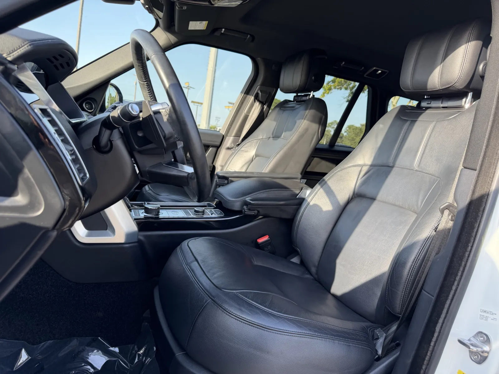 Land Rover Range Rover photo 22