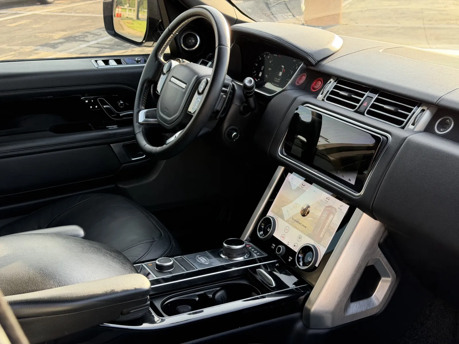 Land Rover Range Rover photo 11