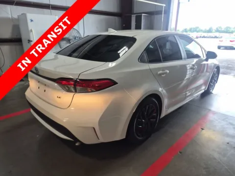 More photos of 2021 Toyota Corolla LE at Auto Boutique Texas, TX