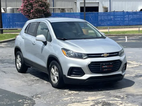 Photos of 2020 Chevrolet Trax LS for sale in Alvin, TX at Auto Boutique Texas