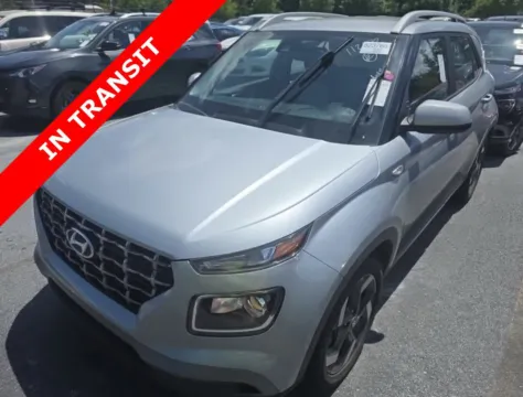 Silver 2021 Hyundai Venue SEL for sale in Alvin, TX