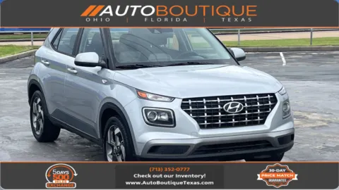Silver 2021 Hyundai Venue SEL for sale in Alvin, TX