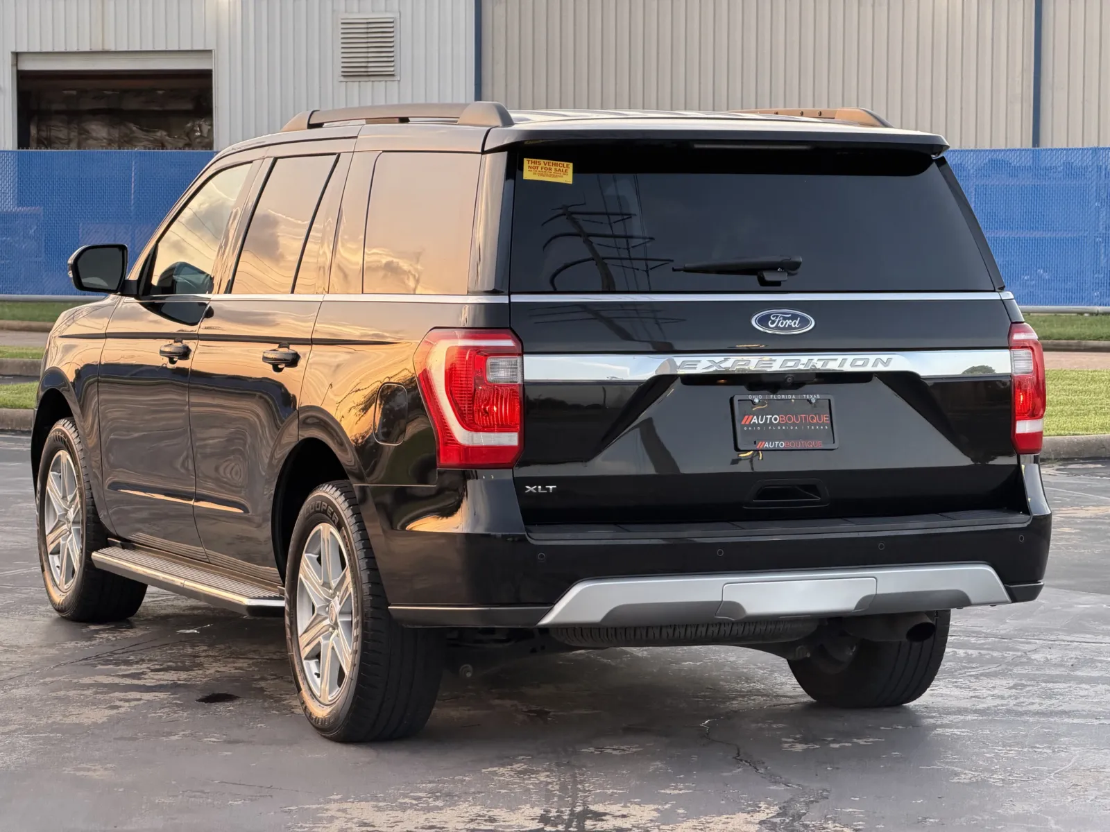 Ford Expedition photo 6