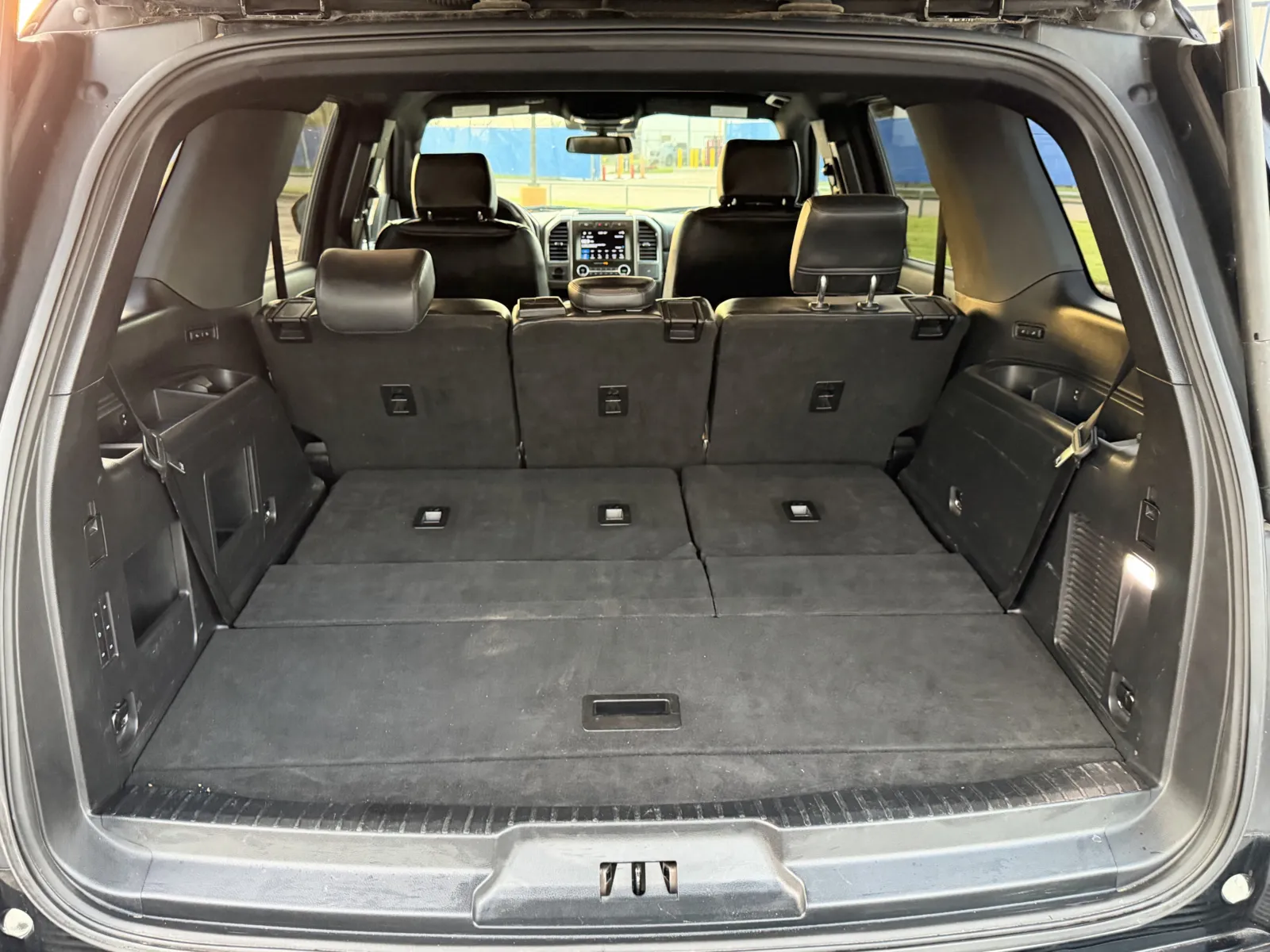 Ford Expedition photo 10