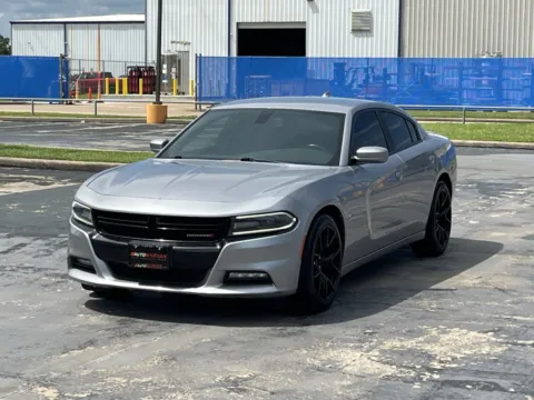 Photos of 2018 Dodge Charger R/T for sale in Alvin, TX at Auto Boutique Texas