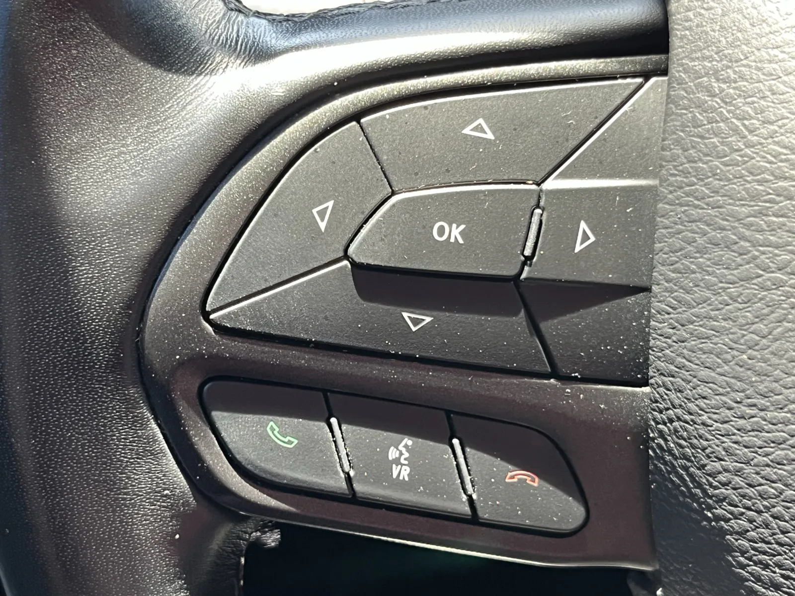 Dodge Charger photo 14
