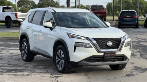 Photos of 2022 Nissan Rogue SV for sale in Alvin, TX at Auto Boutique Texas