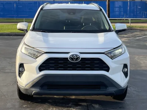 More photos of 2020 Toyota RAV4 XLE at Auto Boutique Texas, TX