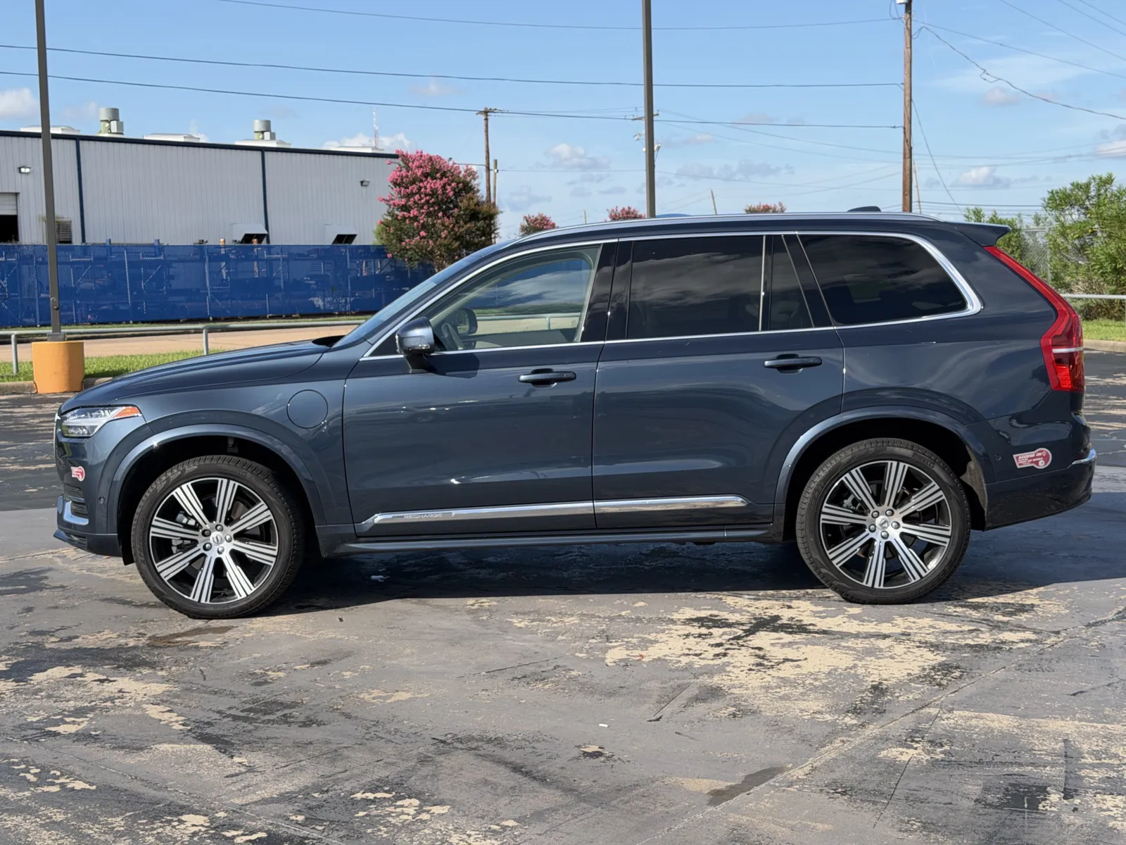 Volvo XC90 photo 9