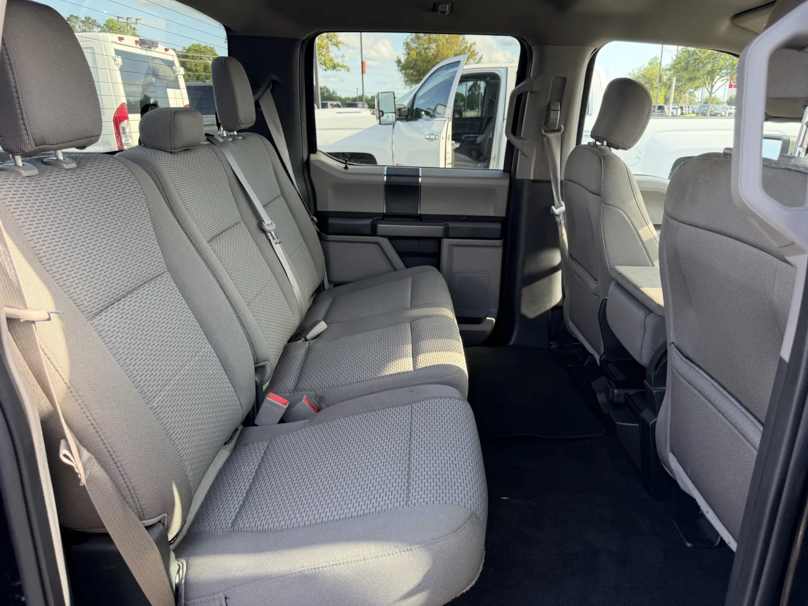 Ford F-150 photo 20