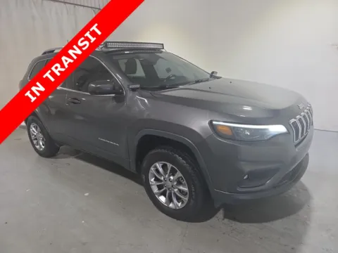 Another view of 2019 Jeep Cherokee Latitude Plus for sale in Alvin, TX at Auto Boutique Texas